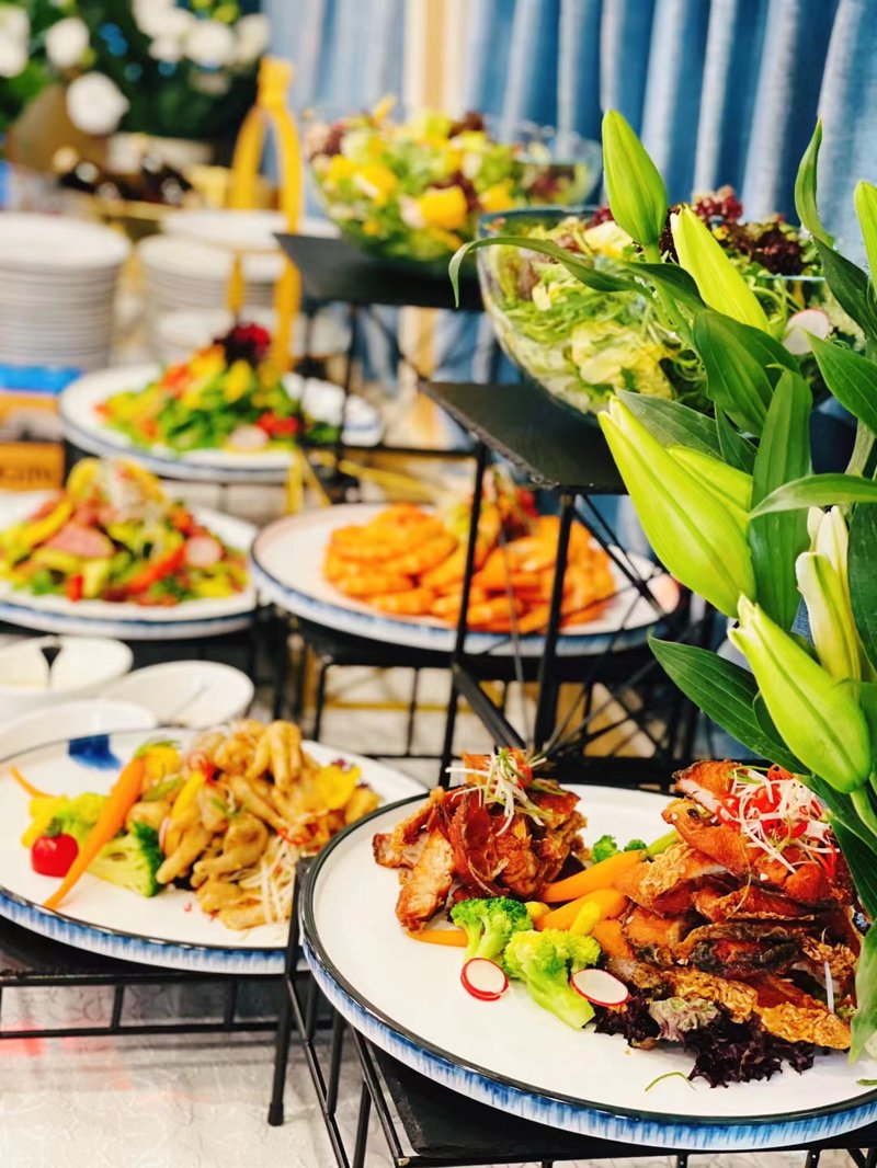 餐饮行业的智能升级：长沙餐饮管理公司引领未来趋势